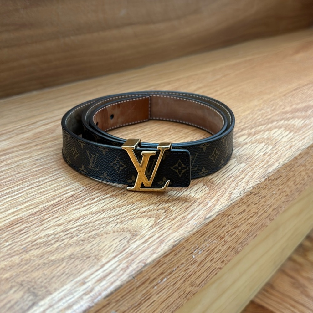 Louis Vuitton belt